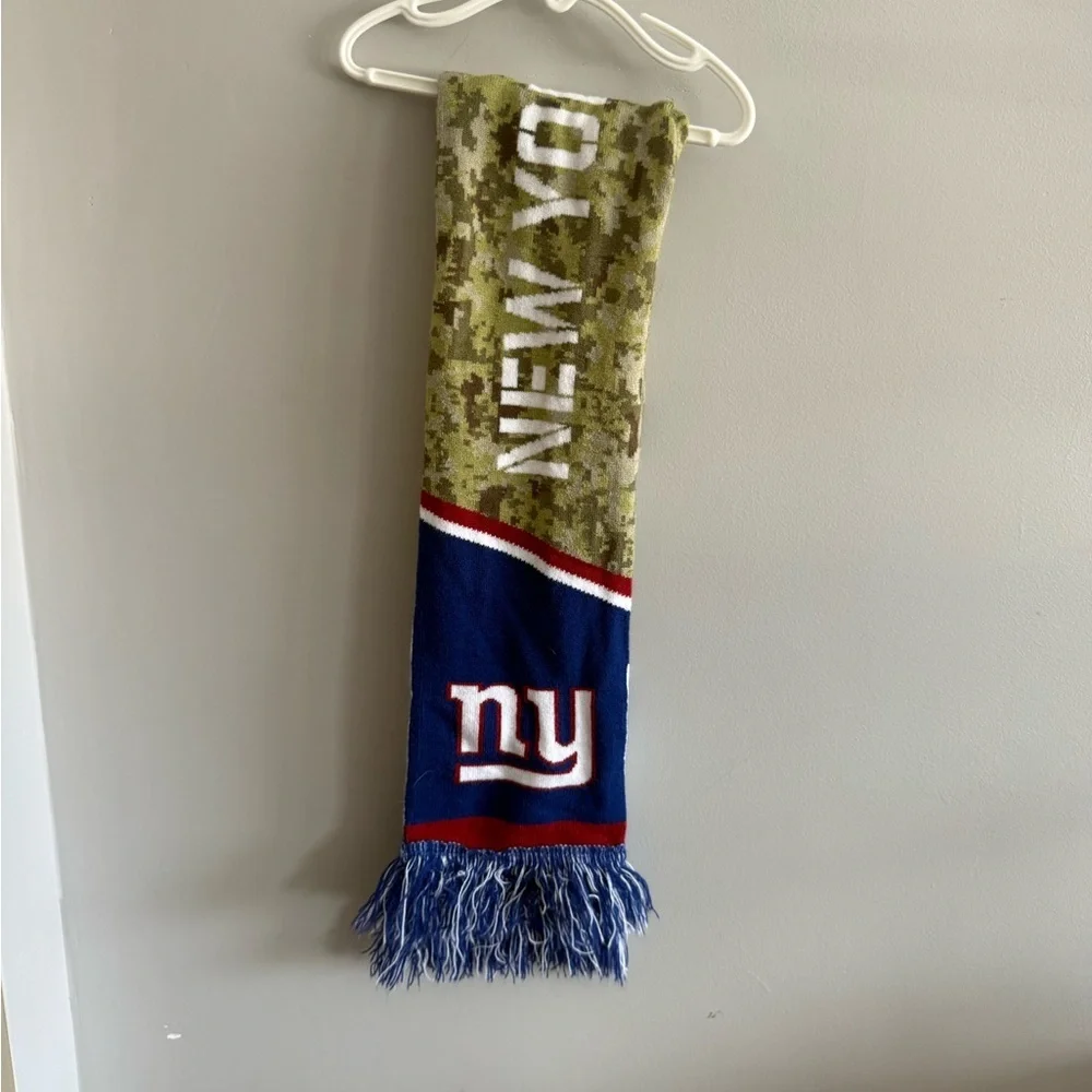 New York Giants Ford Salute to Service Knit Scarf
